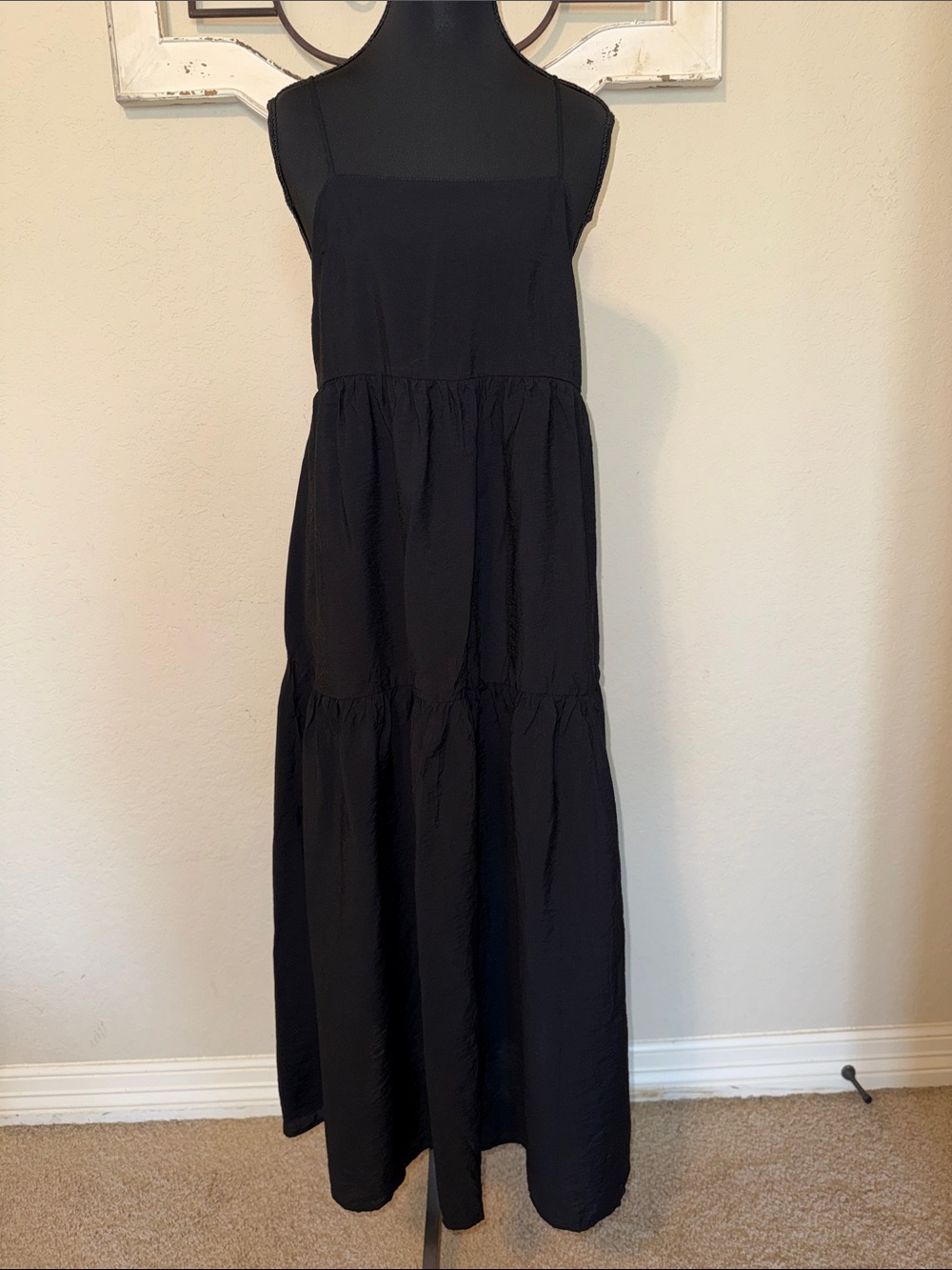 Abercrombie & Fitch Black Tiered Spaghetti Strap Maxi Dress